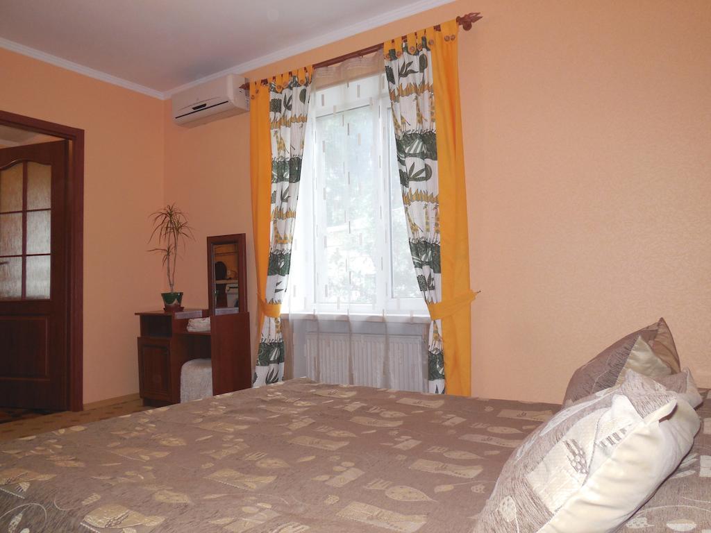 Ekaterininskaya Apartments Odessa Kamer foto